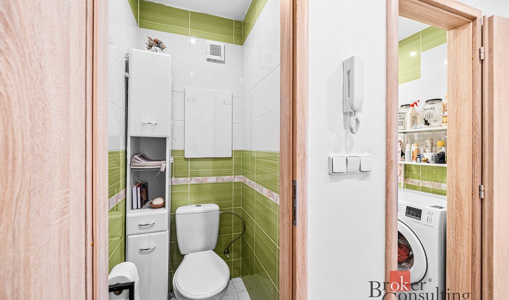 Prodej bytu 3+1 70 m², Dobřany – náhled fotky 11