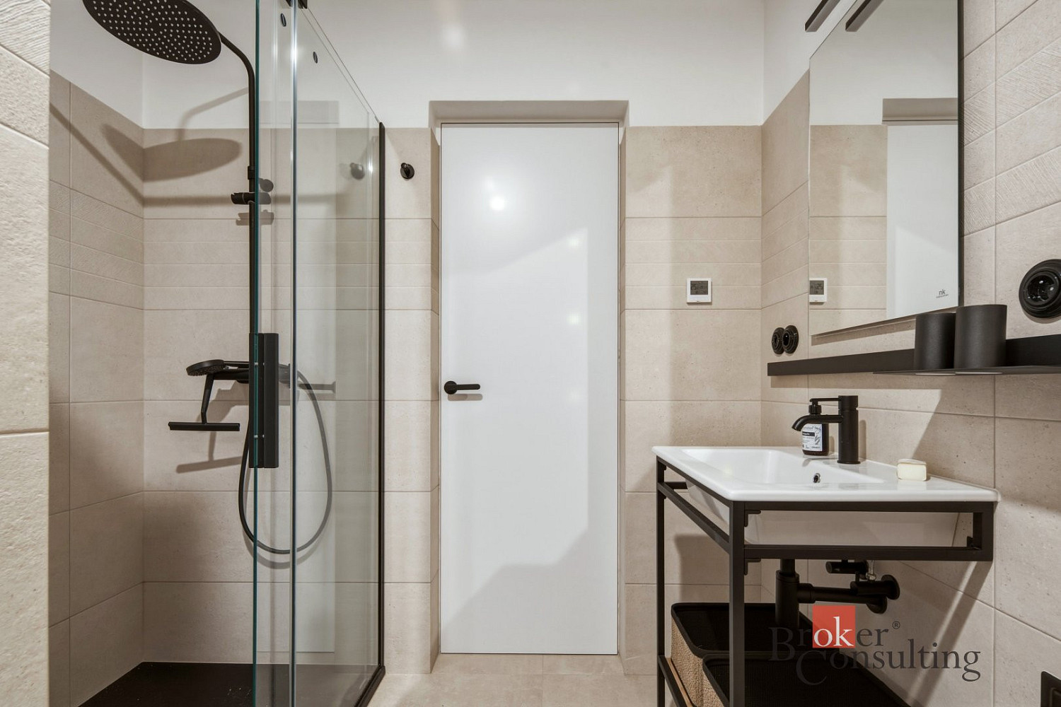 Pronájem bytu 1+kk 48 m² – fotografie 5