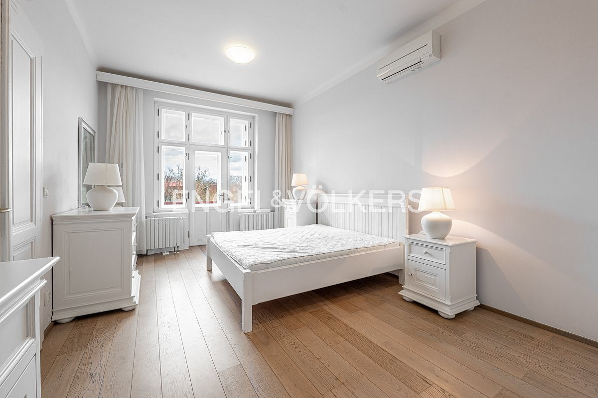 Pronájem bytu 4+kk 115 m² — photo 5