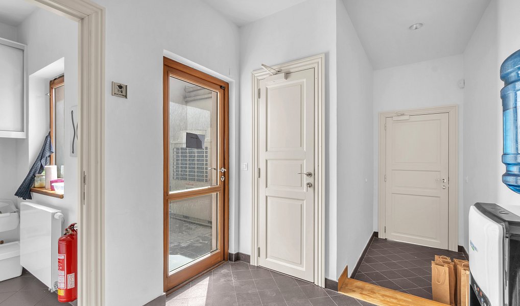 Pronájem kanceláře 113 m², Hradec Králové – náhled fotky 5