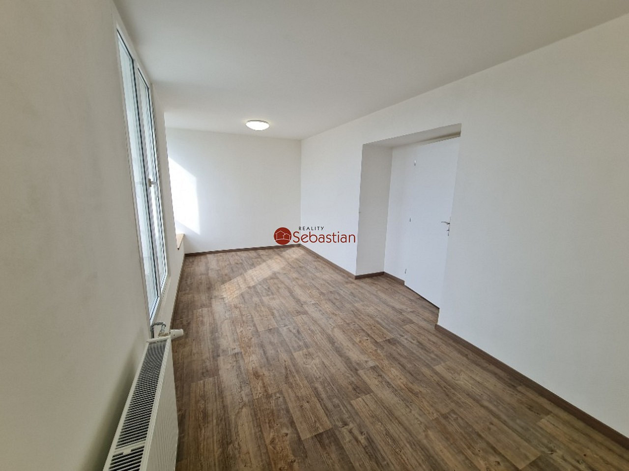 Pronájem bytu 3+kk 81 m² – fotografie 2