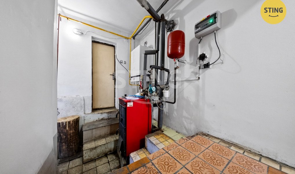 Prodej domu 220 m² s pozemkem 689 m², Dolní Lhota – náhled fotky 5