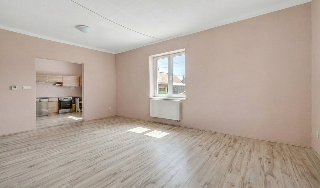 Prodej domu 328 m² s pozemkem 399 m², Hostomice – náhled fotky 7