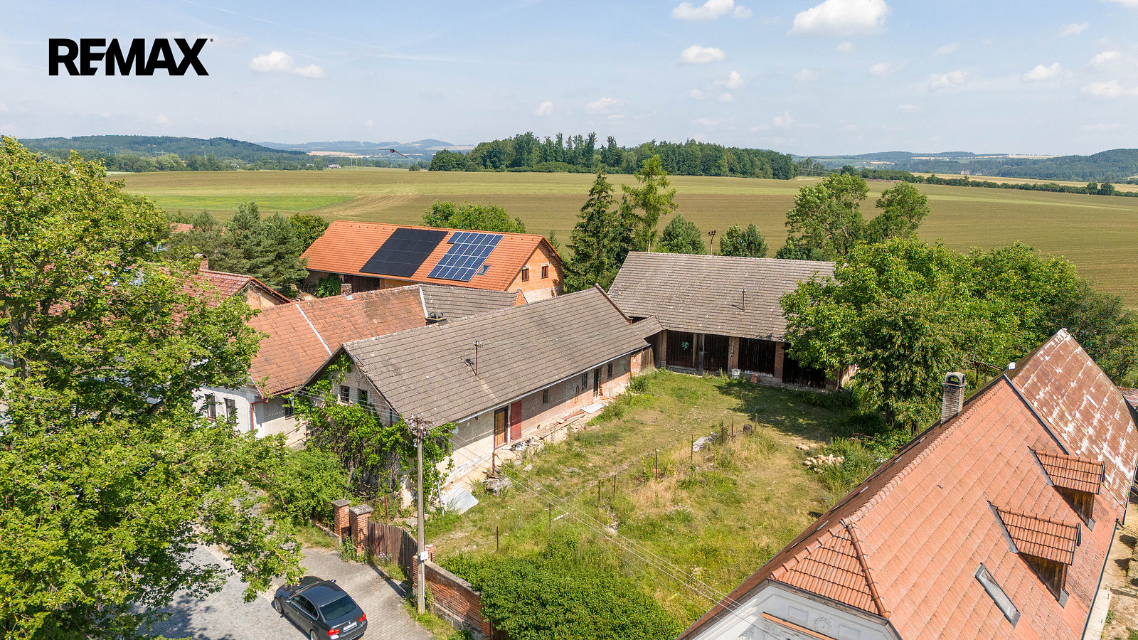 Prodej stavebního pozemku 1 093 m²