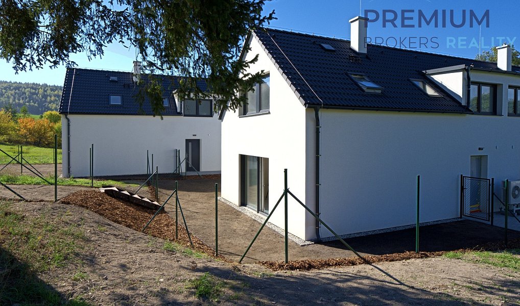 Prodej domu 102 m² s pozemkem 192 m², Nové Strašecí – náhled fotky 4