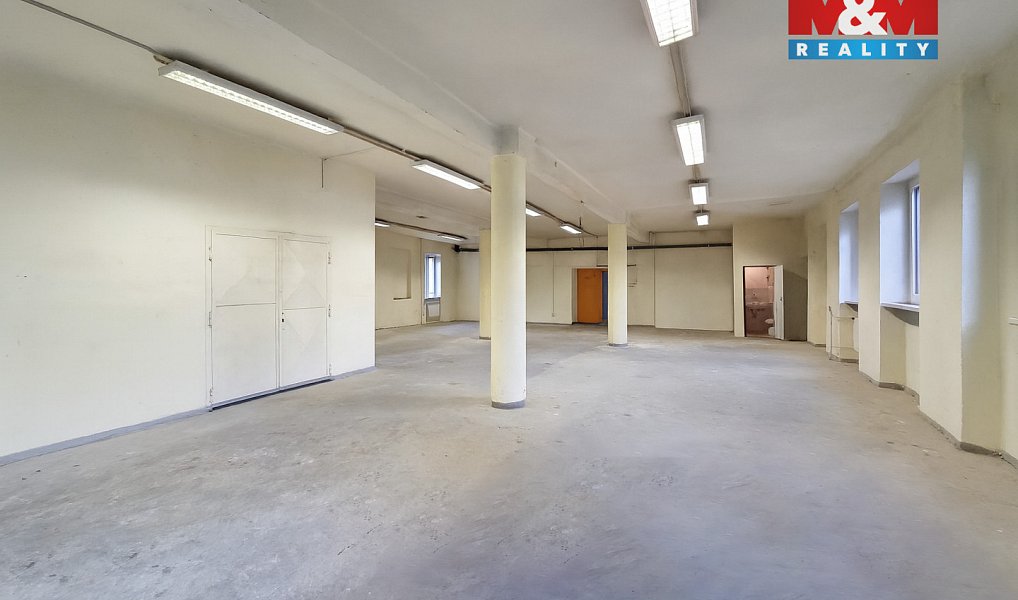 Pronájem obchodních prostor 157 m², Karlovy Vary – náhled fotky 4