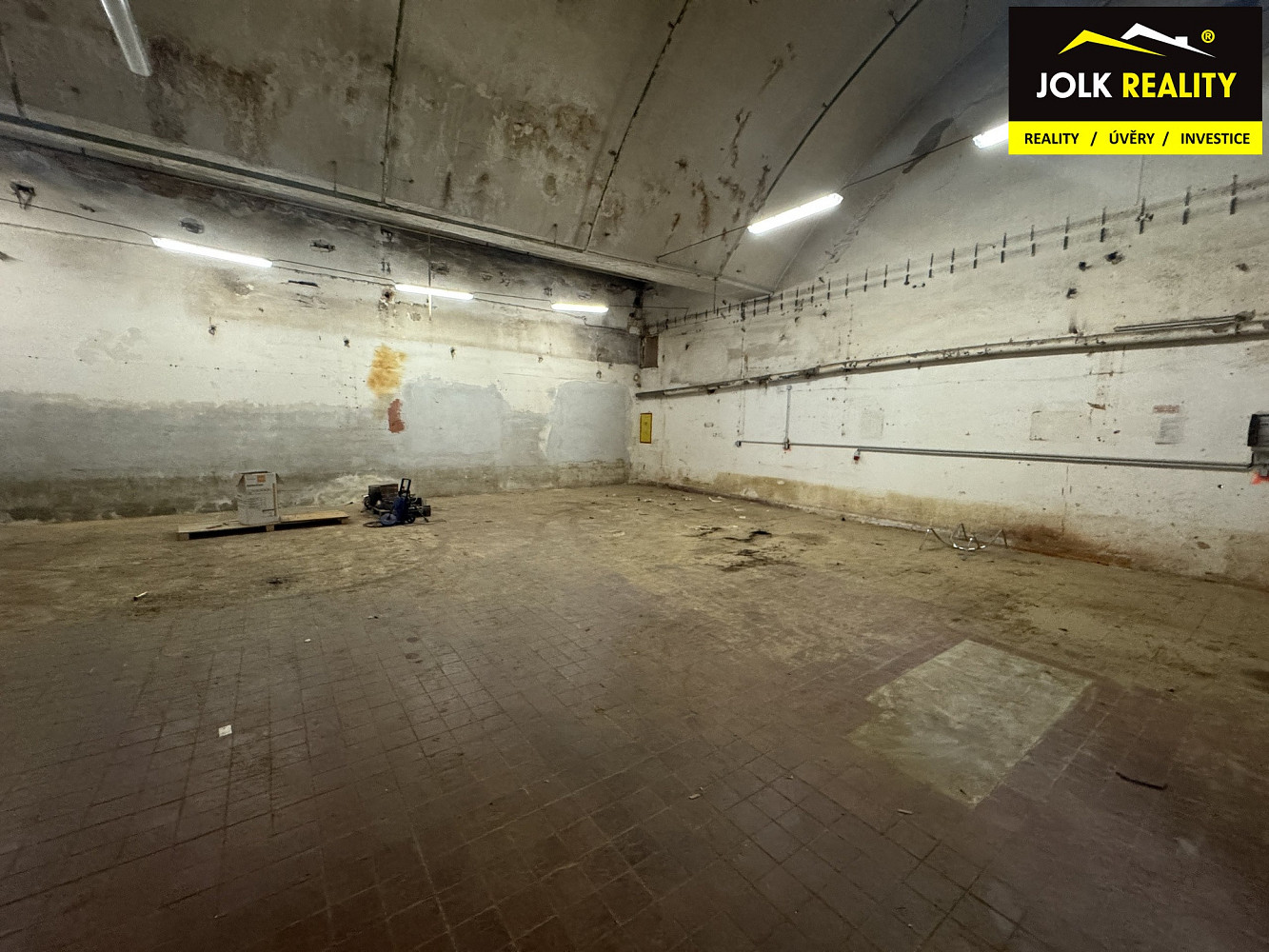 Pronájem výrobních prostor 350 m² – fotografie 4