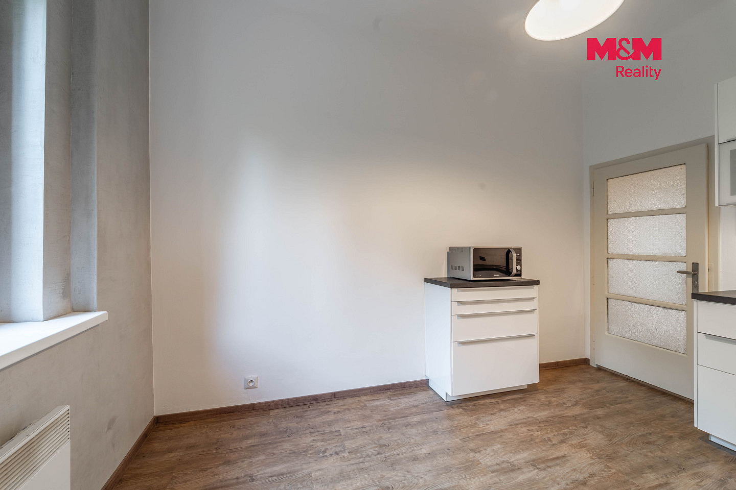Pronájem bytu 1+1 40 m² – fotografie 4