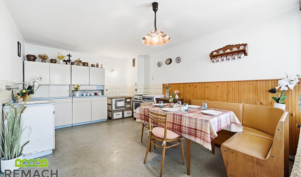 Prodej domu 249 m² s pozemkem 4 452 m², Babice – náhled fotky 10