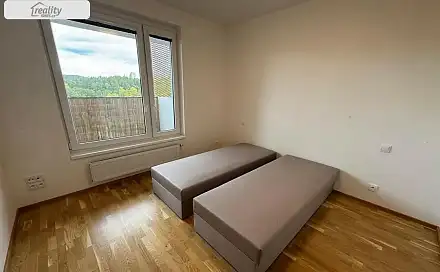 Pronájem pokoje 20 m², Československého exilu, Praha 4 - Modřany