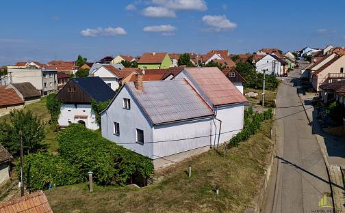 Prodej domu 170 m² s pozemkem 105 m², Vrbice, okres Břeclav