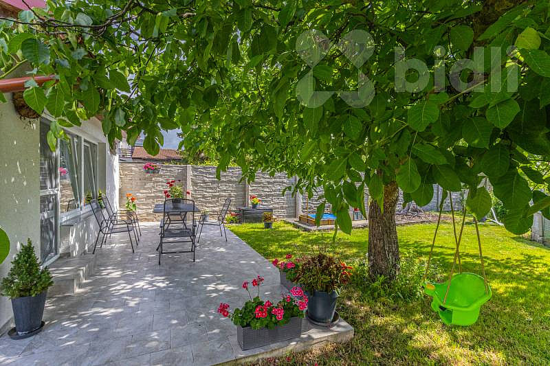Prodej domu 90 m² s pozemkem 680 m²