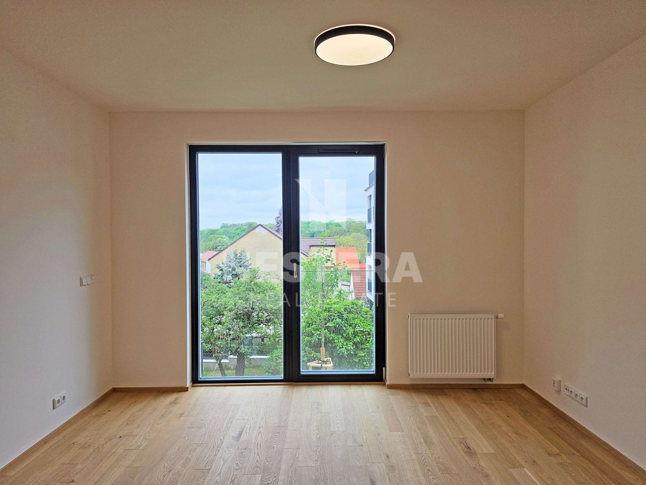 Pronájem bytu 1+kk 32 m² — photo 3