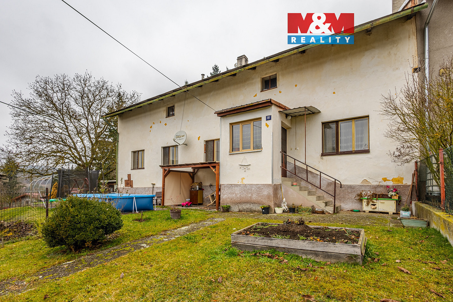 Prodej domu 253 m² s pozemkem 1 275 m²