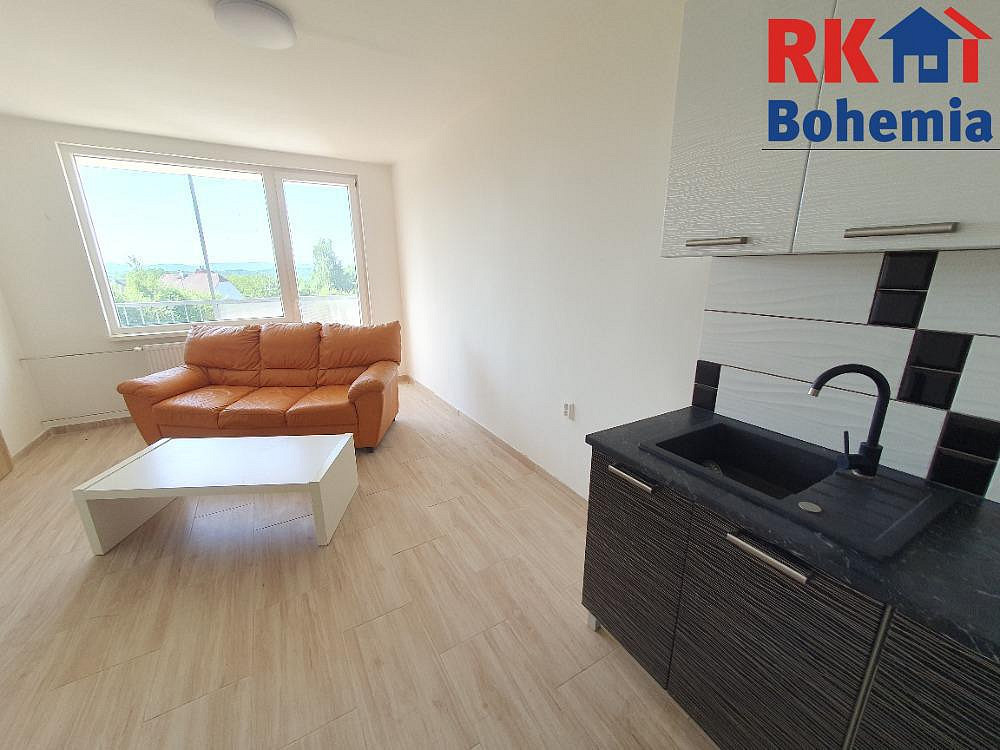 Pronájem bytu 4+kk 68 m² – fotografie 5