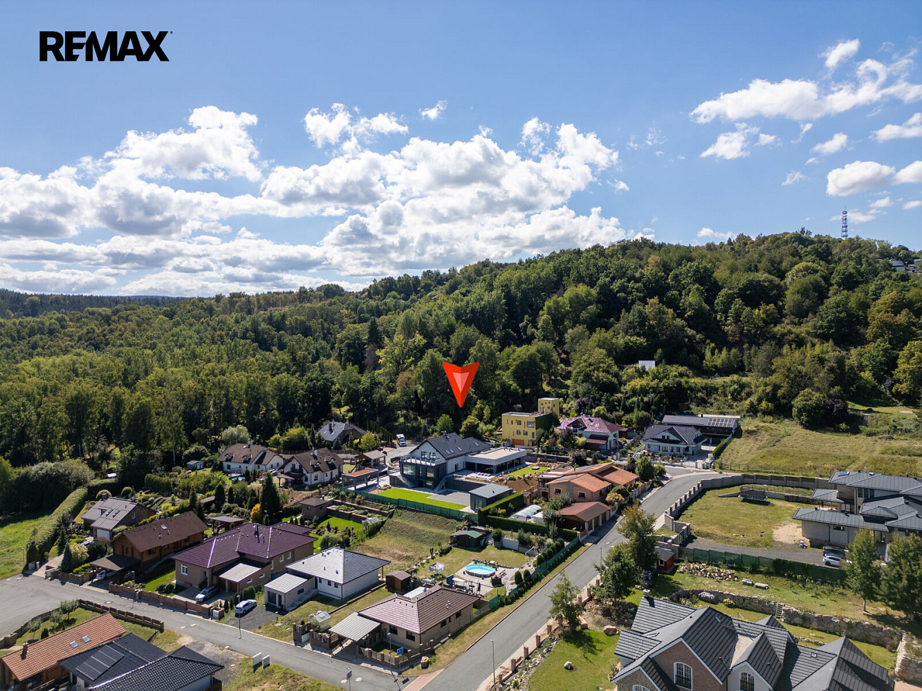 Prodej stavebního pozemku 1 030 m² – fotografie 4