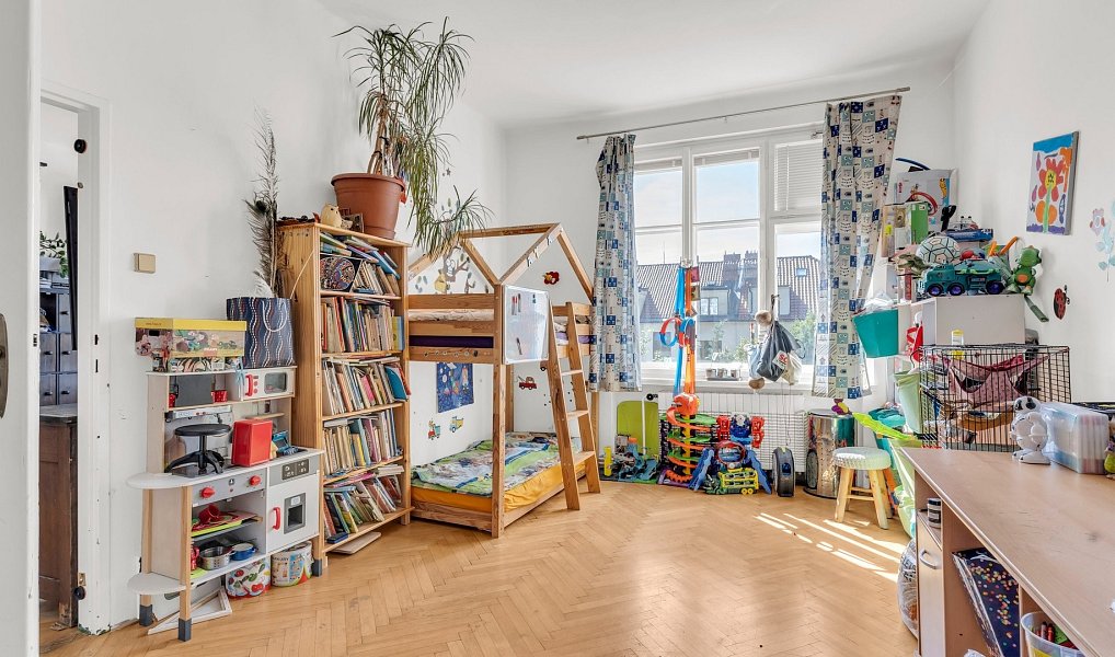 Prodej nájemního domu, činžáku 388 m², Praha – náhled fotky 4