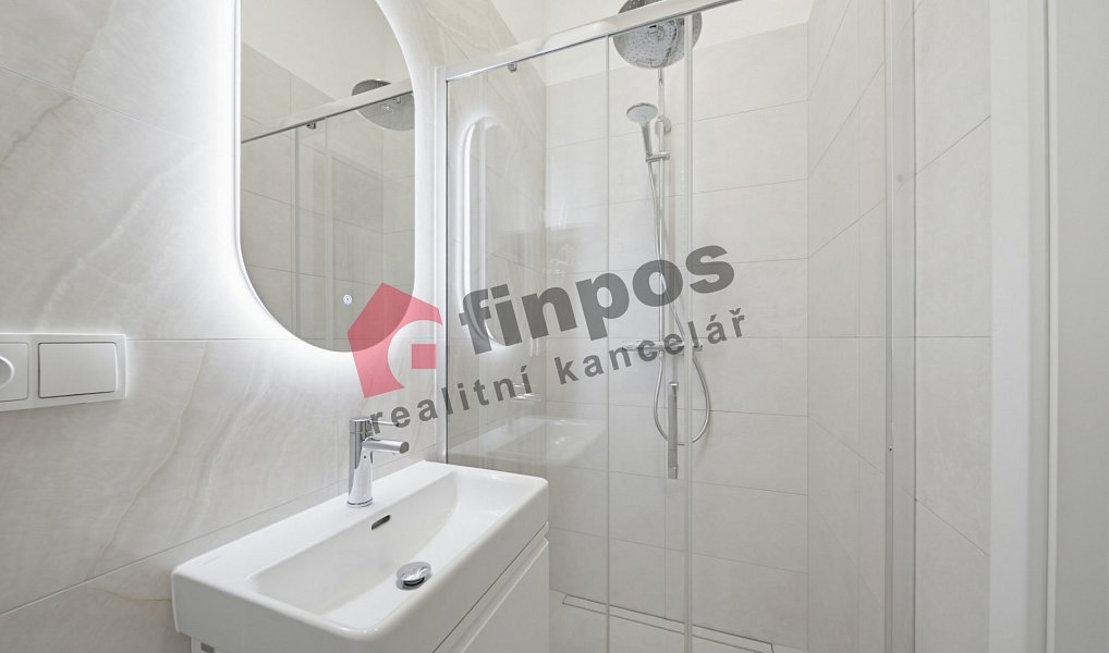 Pronájem bytu 1+kk 27 m², Praha – náhled fotky 10