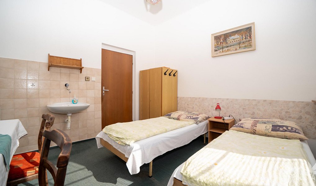 Prodej restaurace 340 m², Strakonice – náhled fotky 9