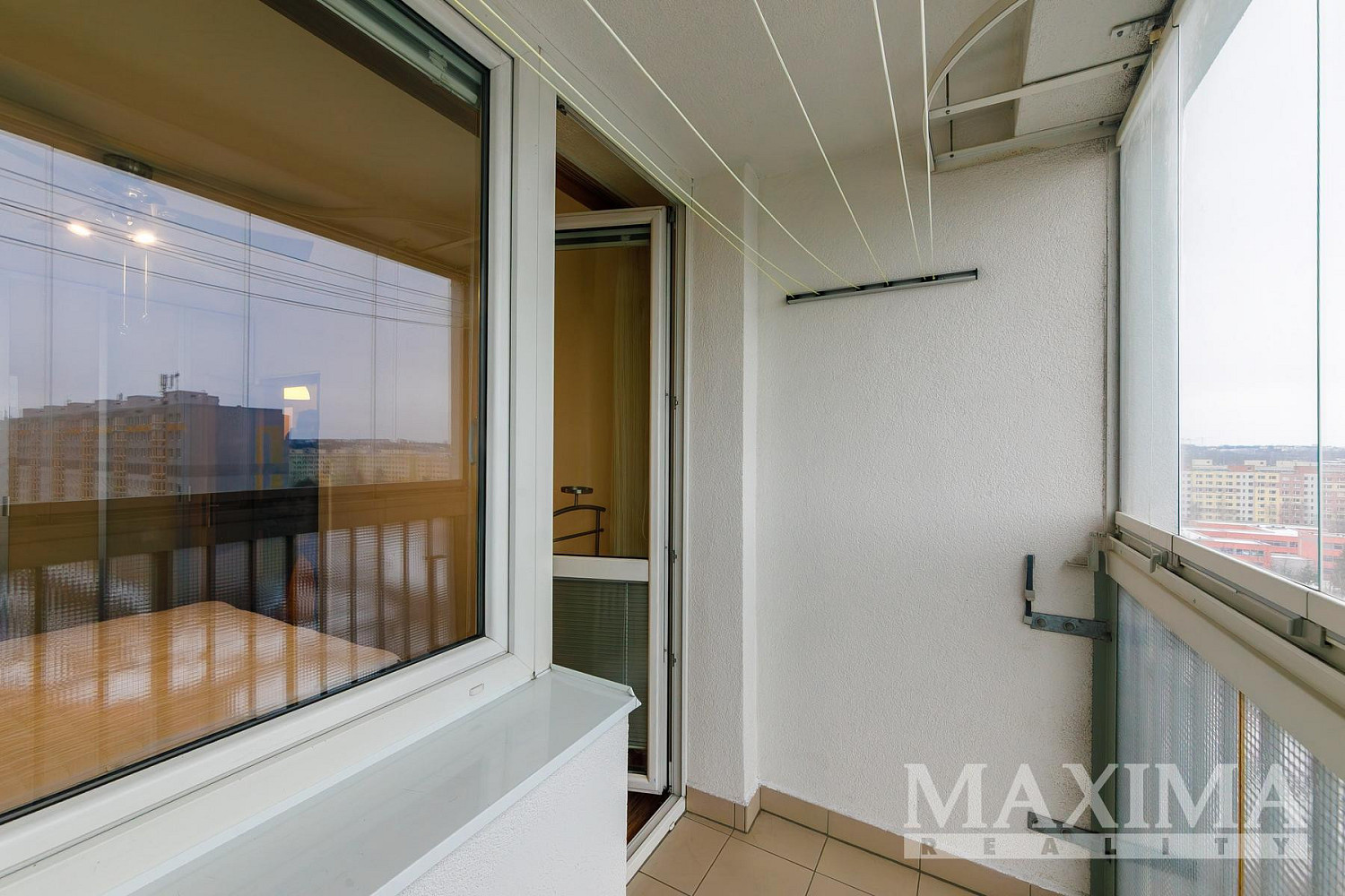 Pronájem bytu 3+kk 65 m² – fotografie 2