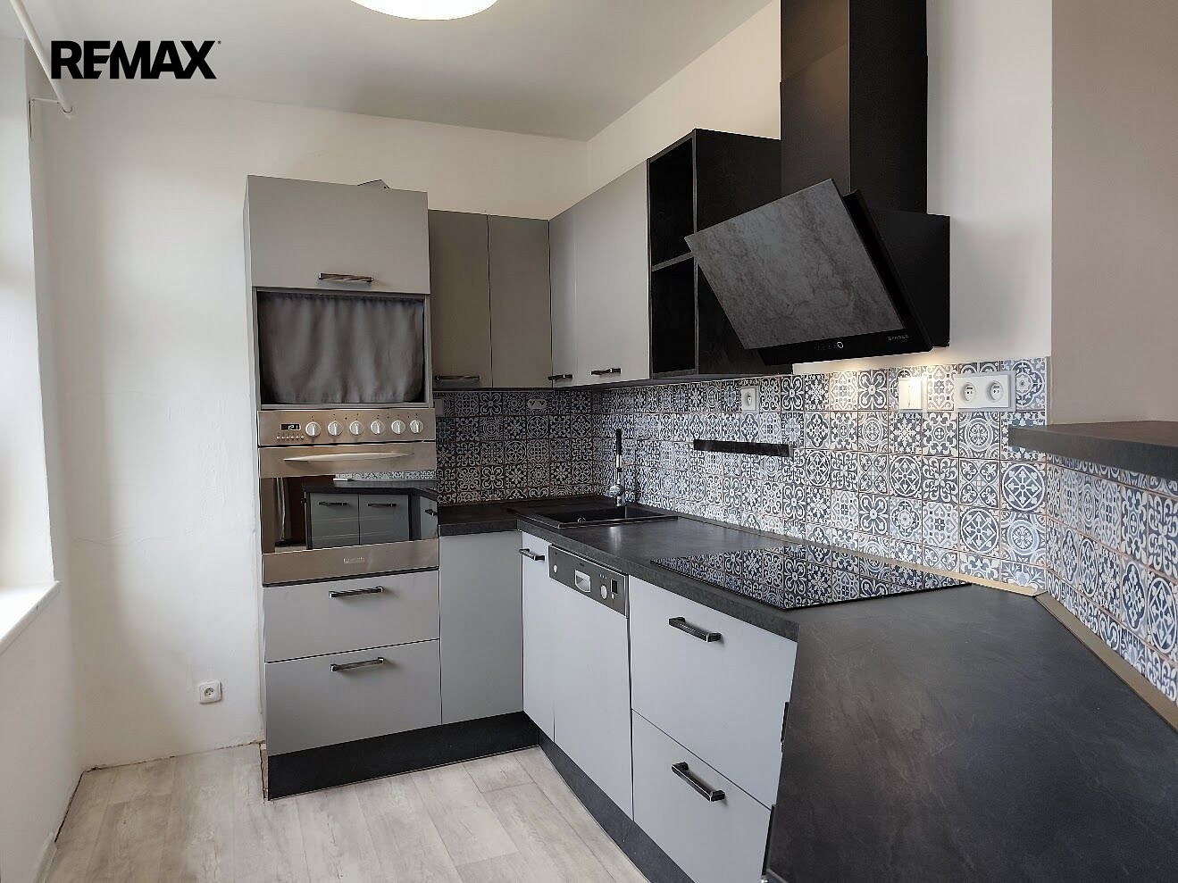 Pronájem bytu 3+kk 80 m² – fotografie 5