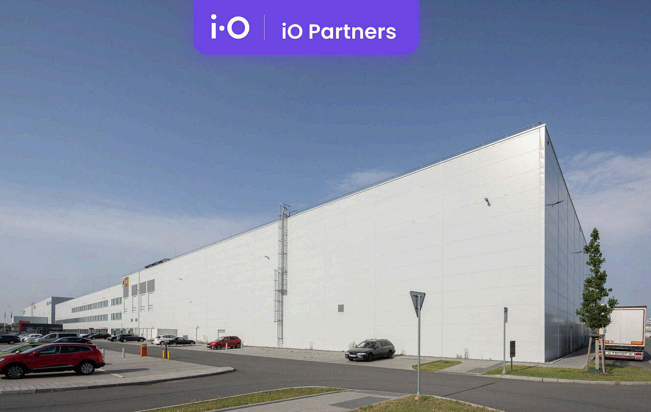 Pronájem skladovacích prostor 4 890 m² – fotografie 2