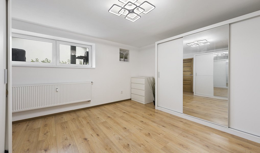 Prodej bytu 3+kk 142 m², Telnice – náhled fotky 25