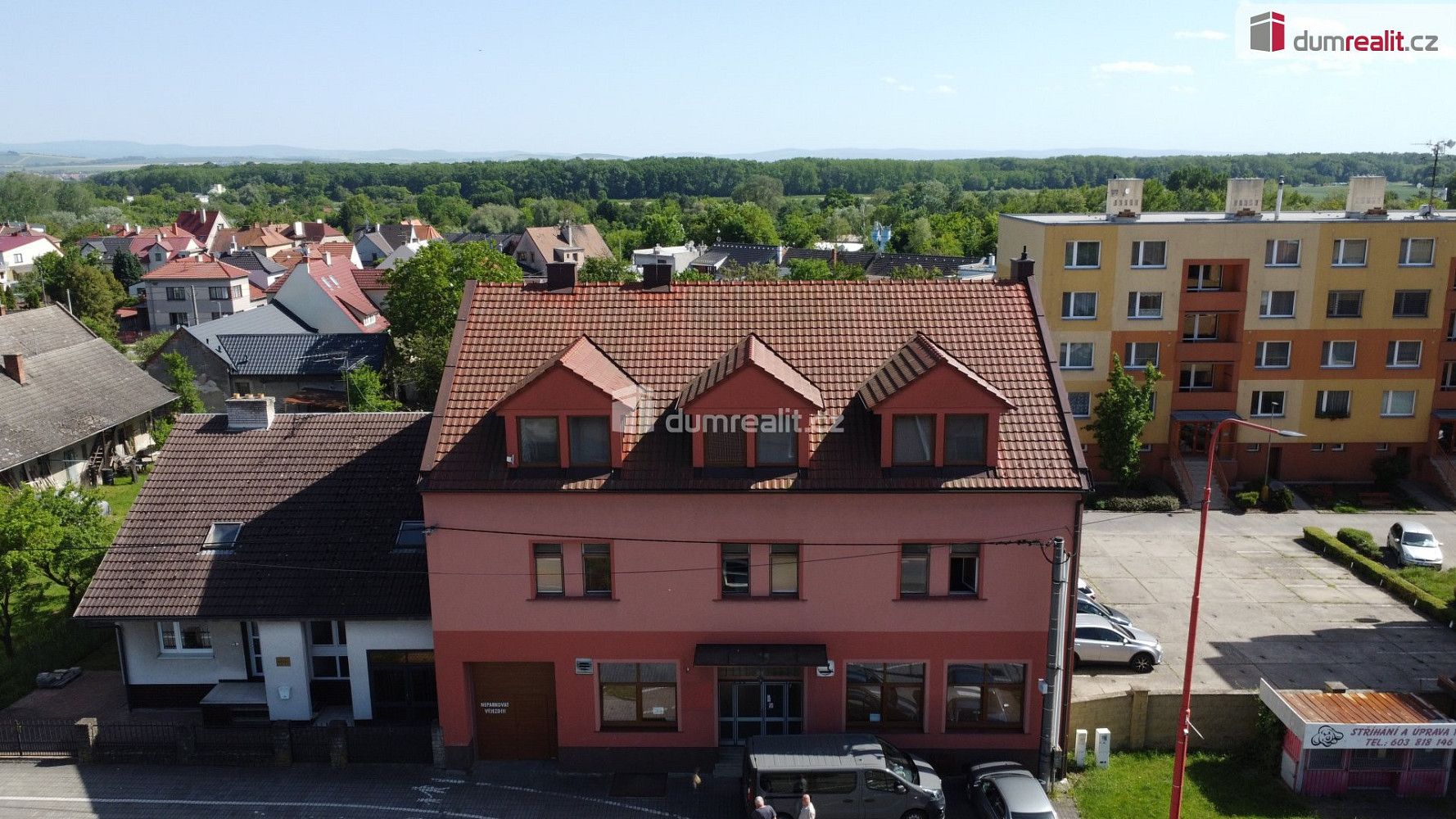 Pronájem obchodních prostor 137 m²