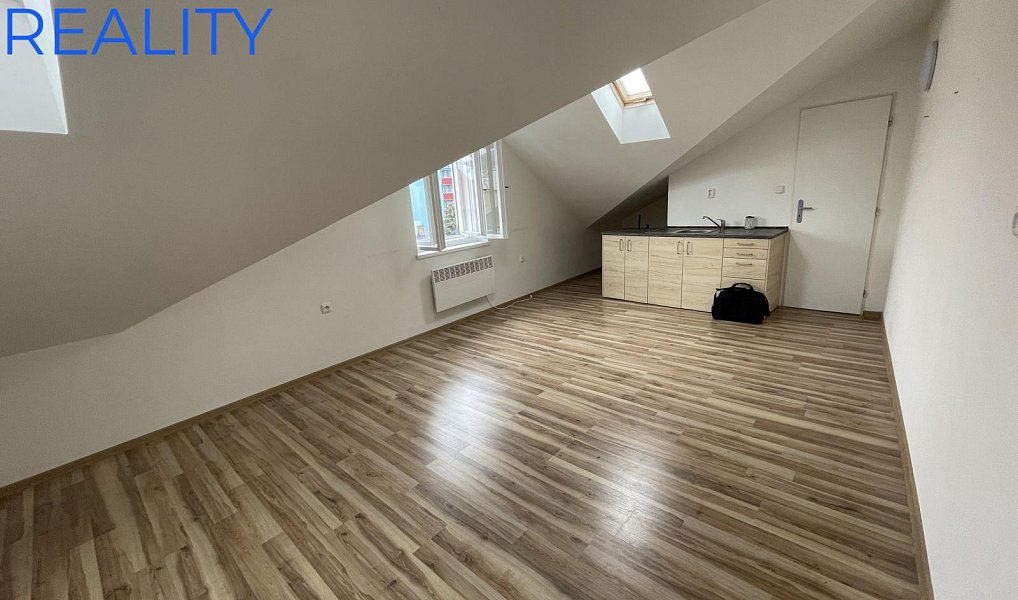 Pronájem bytu 1+kk 25 m², Odry – náhled fotky 2