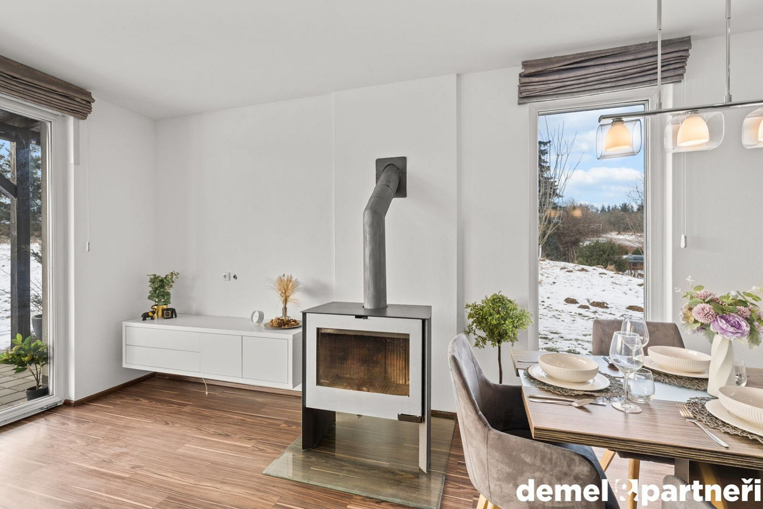 Prodej domu 121 m² s pozemkem 863 m² - Więcej