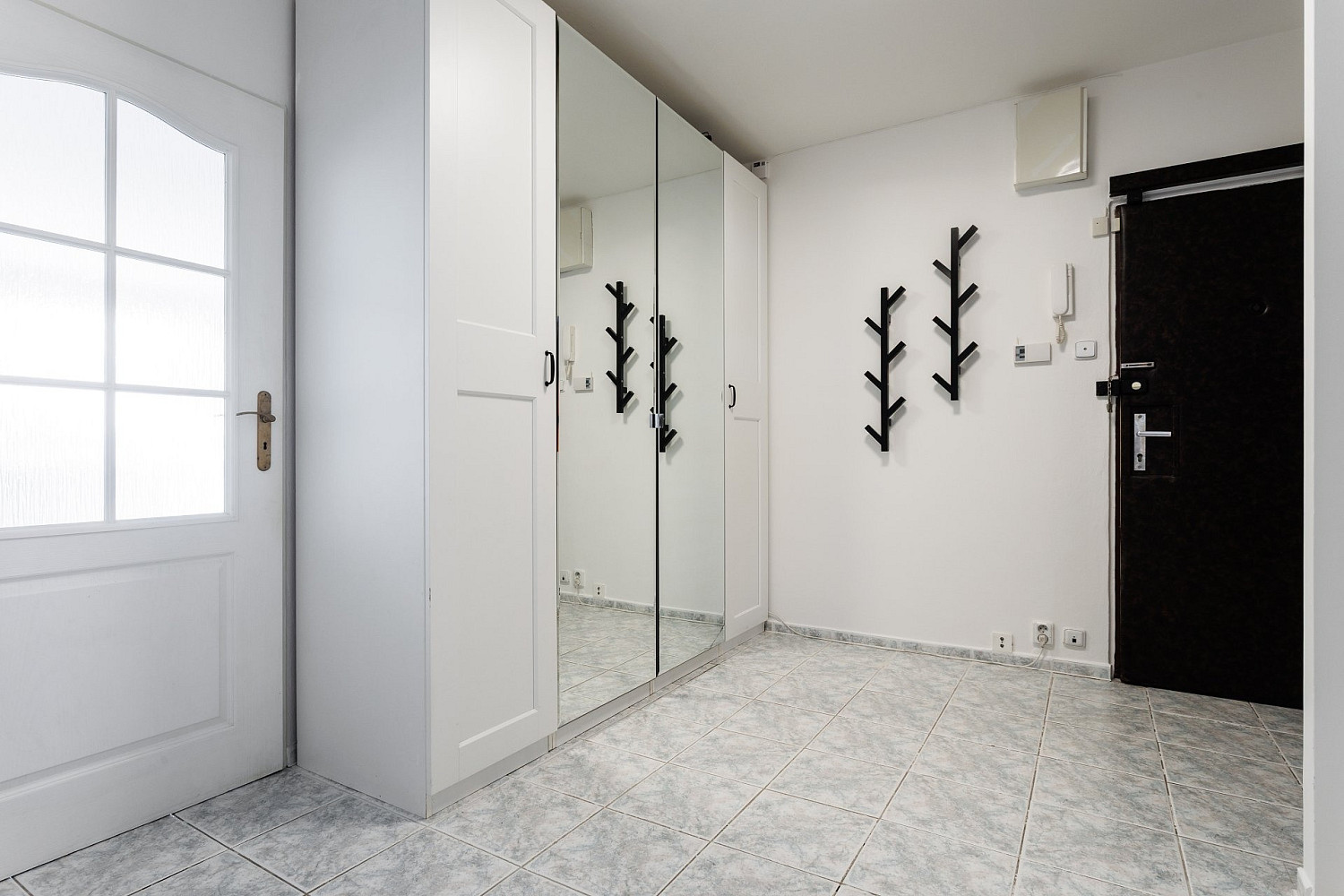 Pronájem bytu 3+kk 69 m² – fotografie 4