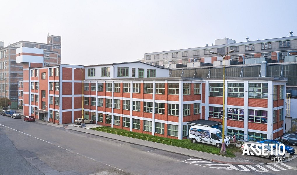 Pronájem kanceláře 171 m², Zlín – náhled fotky 5