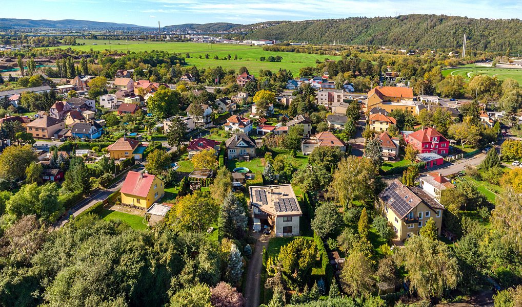 Prodej stavebního pozemku 2 041 m², Praha – náhled fotky 5