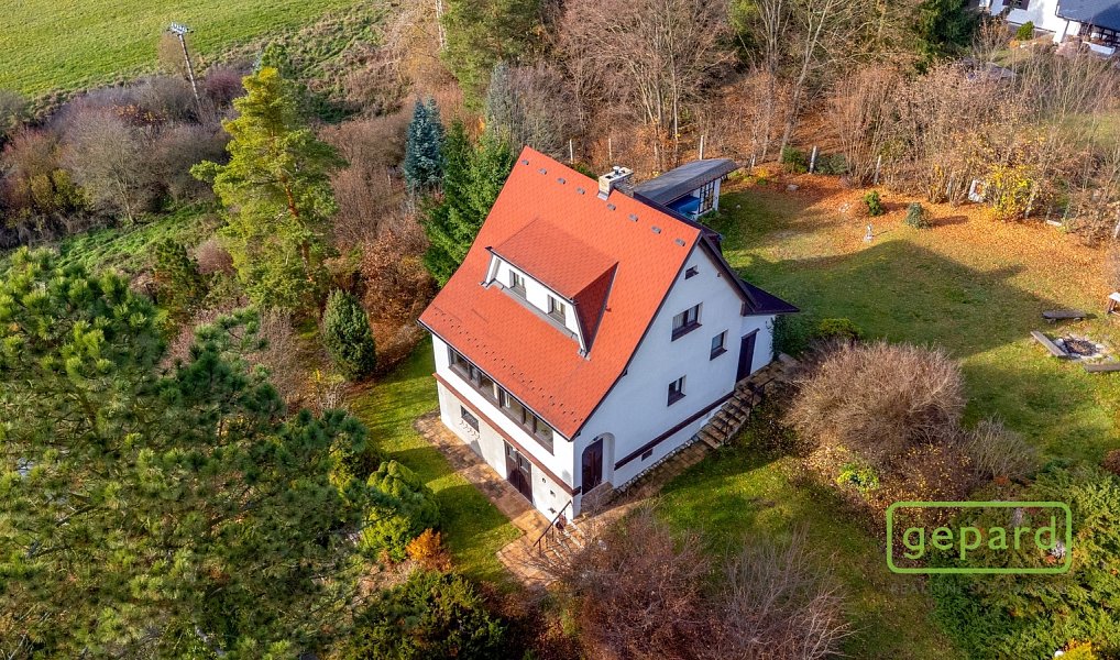 Prodej stavebního pozemku 3 820 m², Čisovice – náhled fotky 16