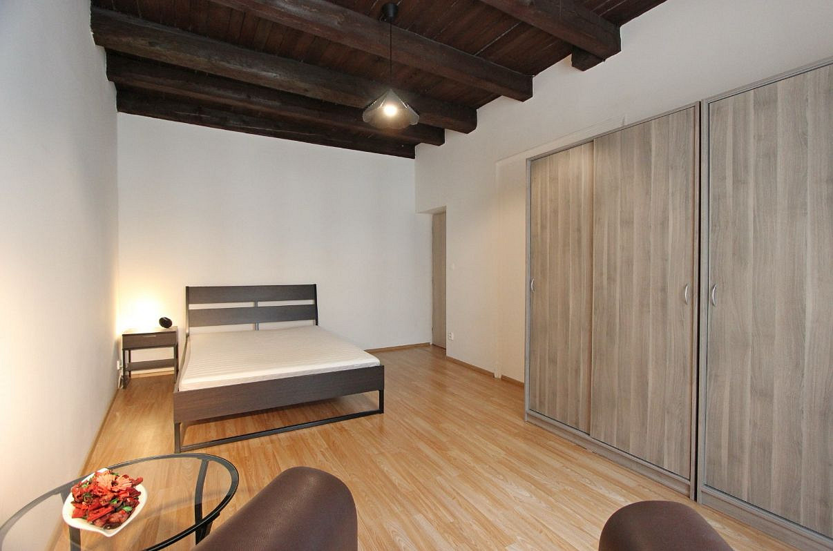 Pronájem bytu 3+kk 71 m² — photo 2