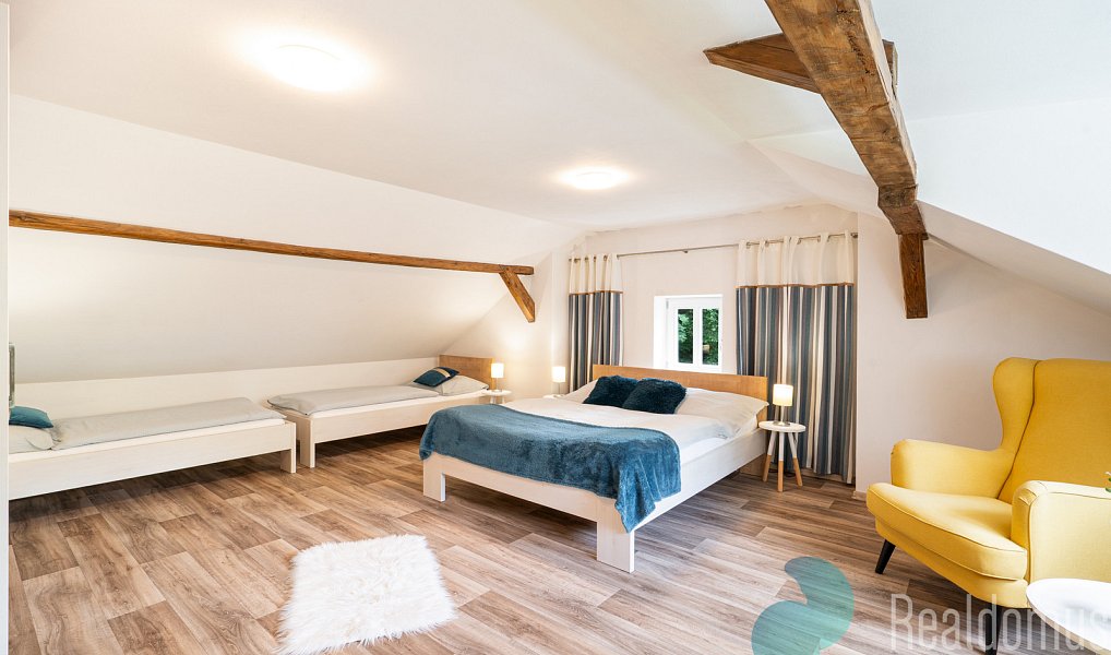 Prodej domu 302 m² s pozemkem 926 m², Rožmberk nad Vltavou – náhled fotky 10