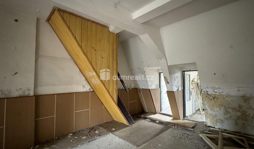 Prodej komerčního objektu (jiného typu) 11 489 m², Cvikov – náhled fotky 12