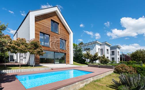 Prodej domu 270 m² s pozemkem 1 120 m², Nad Vinicí, Statenice, okres Praha-západ