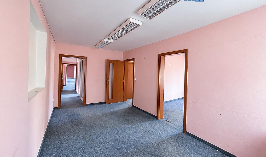 Pronájem kanceláře 278 m², Duchcov – náhled fotky 4