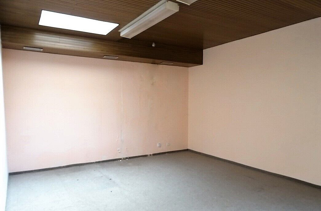 Pronájem kanceláře 50 m² – fotografie 5