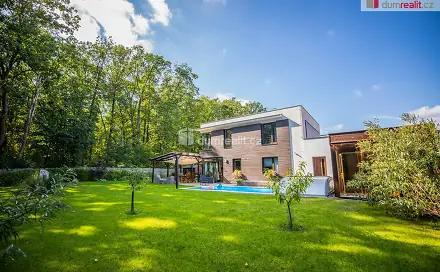 Prodej domu 249 m² s pozemkem 1 050 m², Minerální, Praha 5 - Radotín