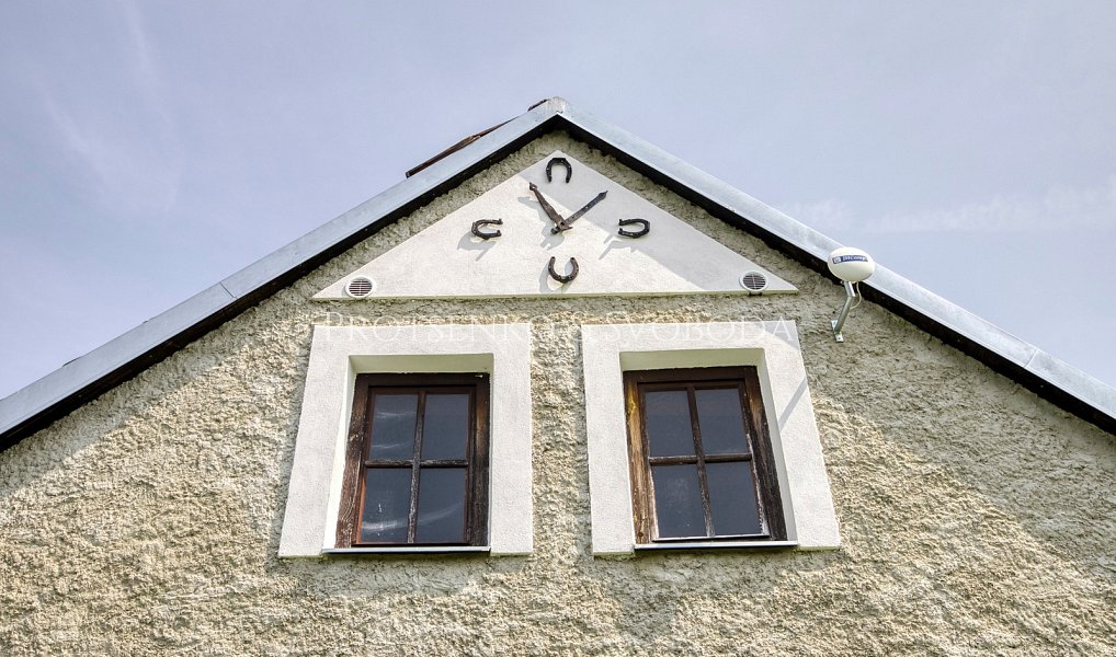 Prodej domu 275 m² s pozemkem 1 947 m², Horní Radouň – náhled fotky 2