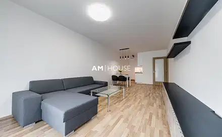 Pronájem bytu 2+kk 50 m², Sousedíkova, Praha 9 - Vysočany