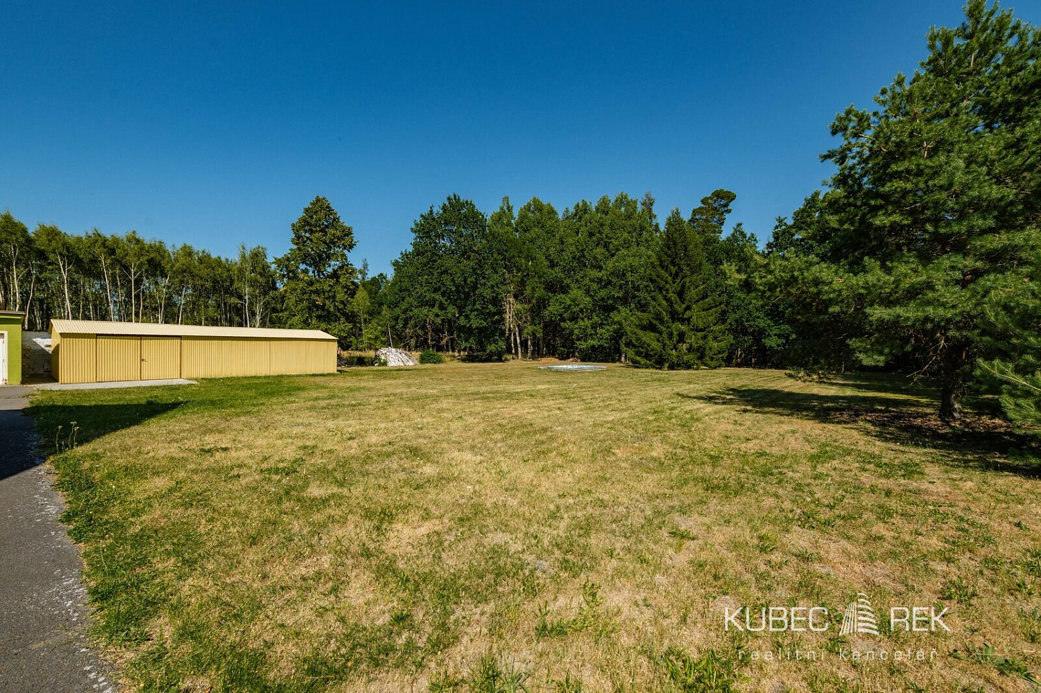 Prodej stavebního pozemku 2 310 m² – fotografie 5