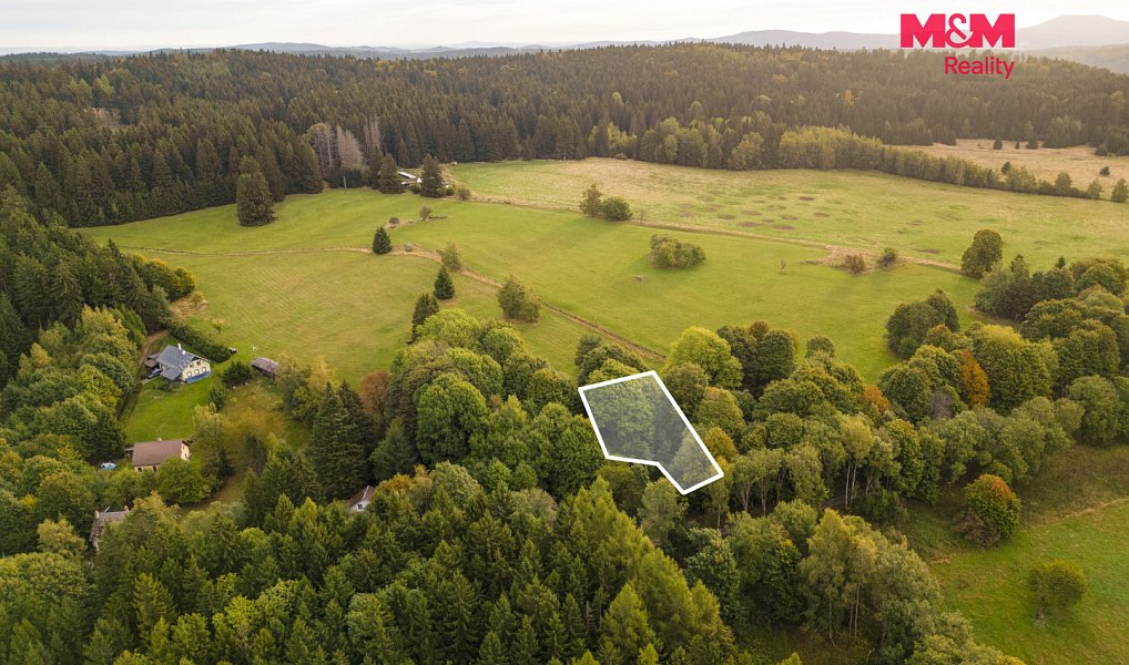 Prodej stavebního pozemku 739 m², Lesná – náhled fotky 8