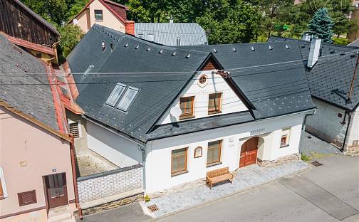 Prodej domu 263 m² s pozemkem 409 m², Nerudova, Bystré, okres Svitavy