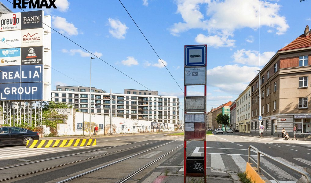 Prodej bytu 3+kk 80 m², Praha – náhled fotky 36
