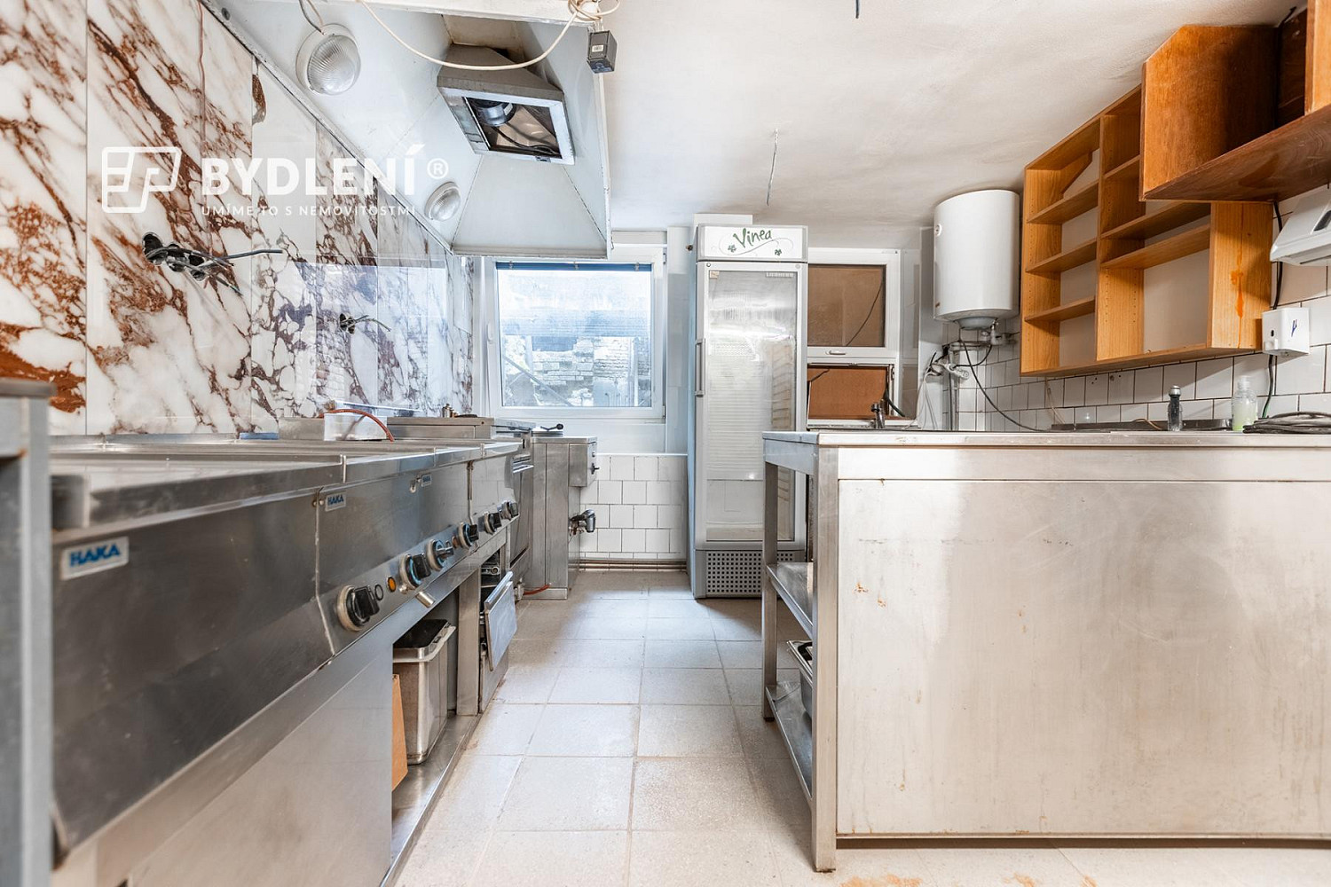 Pronájem restaurace 330 m² – fotografie 3