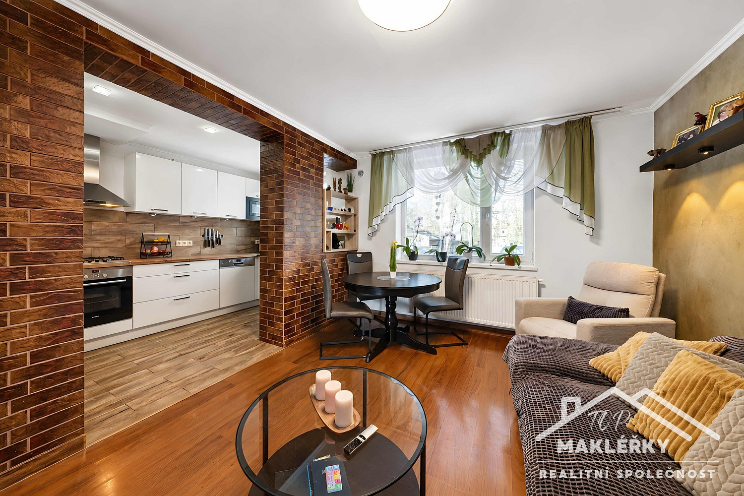 Prodej bytu 3+1 80 m² – fotografie 3