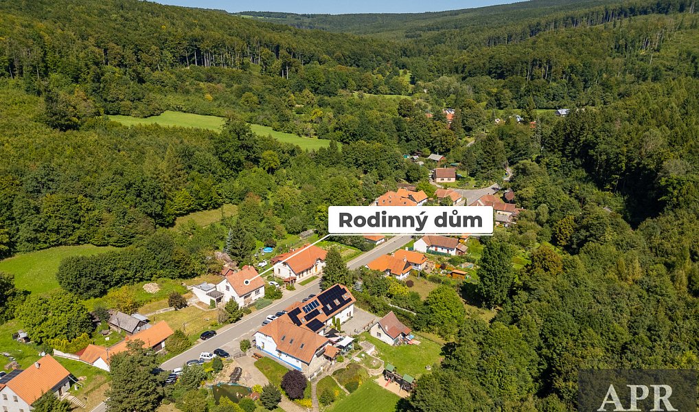 Prodej domu 198 m² s pozemkem 719 m², Nová Lhota – náhled fotky 12